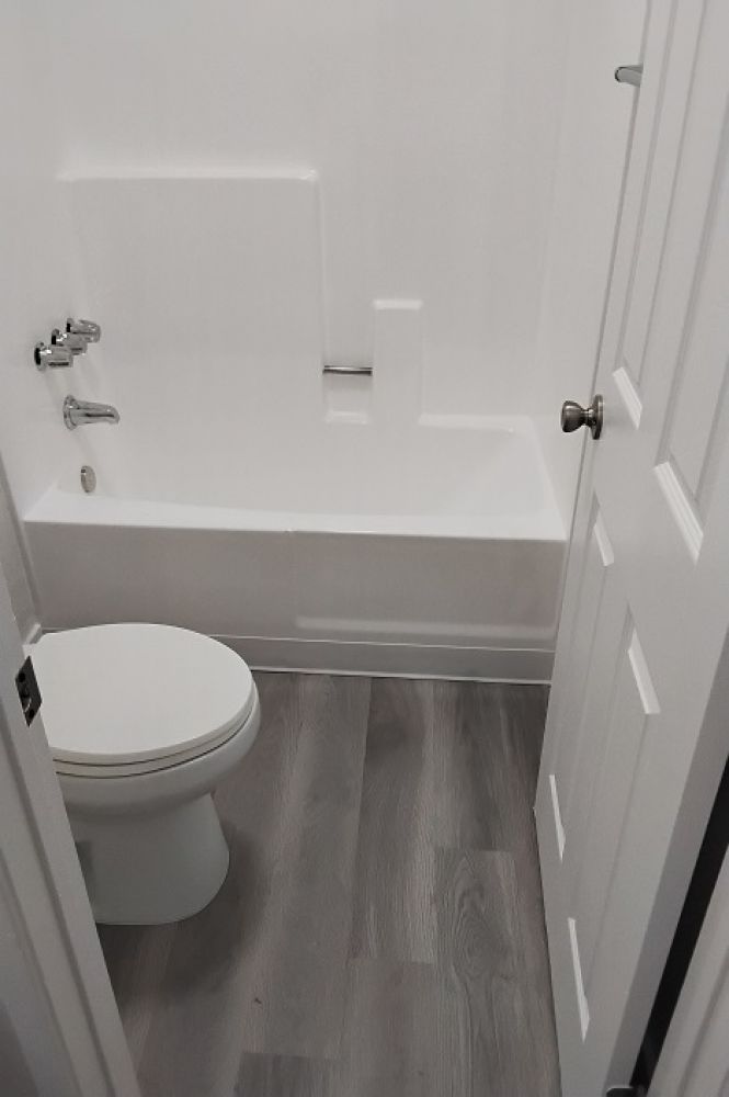 Take a tour today and view 2 bed 1 bath empty 11 for yourself at the Casa Del Sol Apartments